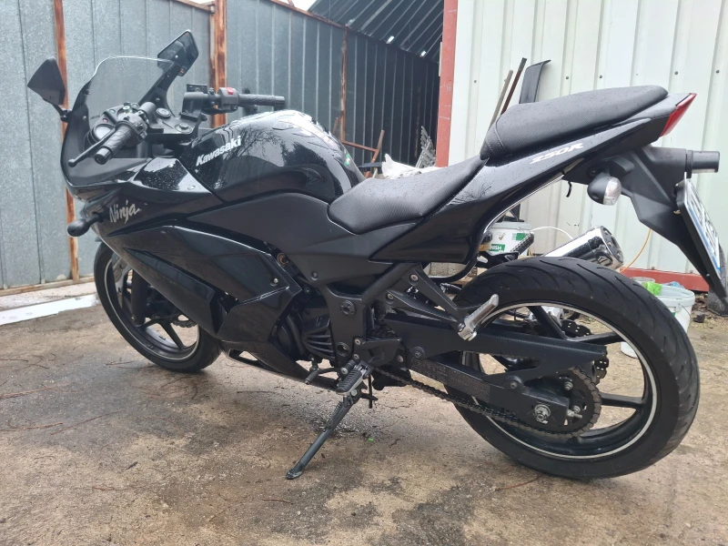 Kawasaki Ninja 250 r А2, снимка 10 - Мотоциклети и мототехника - 53459643