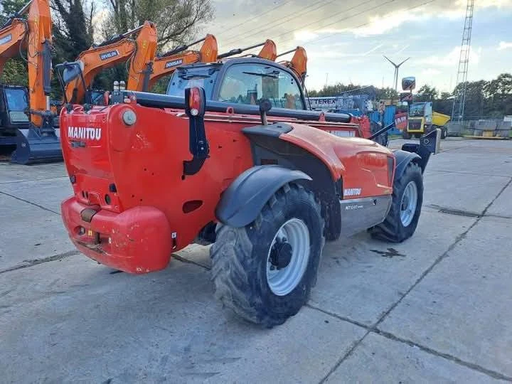Телескопичен товарач Manitou MT1840, снимка 7 - Селскостопанска техника - 52741926