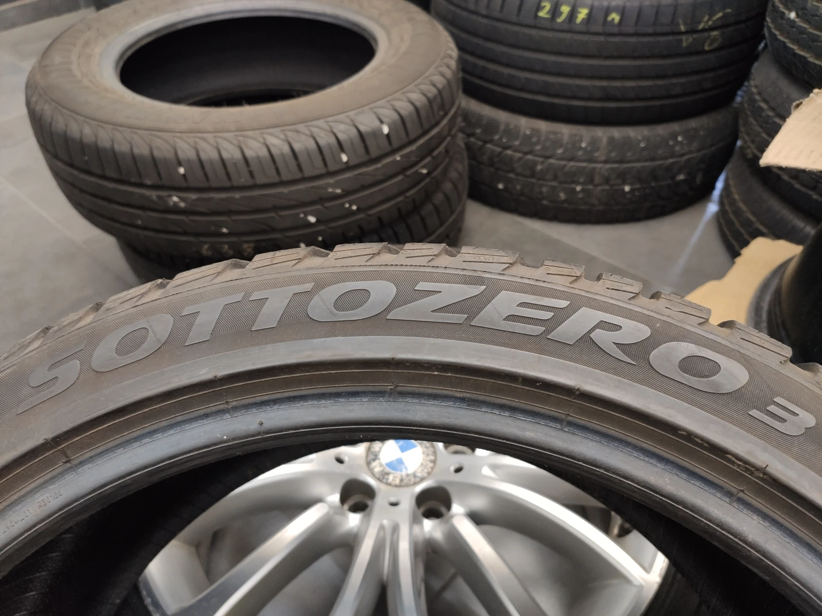  235/40R19 | Mobile.bg   8