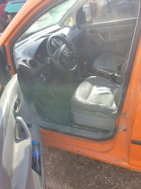 VW Caddy 1.9 TDI 105 коня, снимка 8