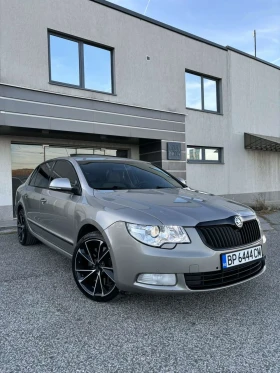 Skoda Superb 3.6 VR6 4x4 DSG, снимка 2