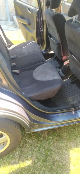 Honda Jazz 1.4 FEISLIFT 2007г., снимка 16