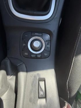Renault Megane NAVI/КЛИМАТИК/ПОДГРЯВАНЕ, снимка 13