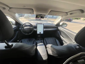 Ford Mustang Mach-E, снимка 8