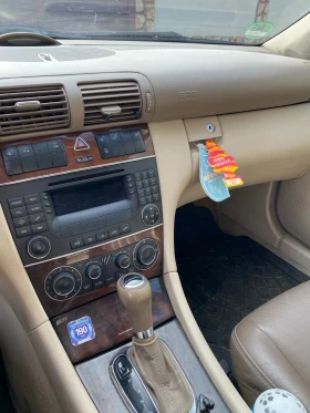 Mercedes-Benz C 220, снимка 4