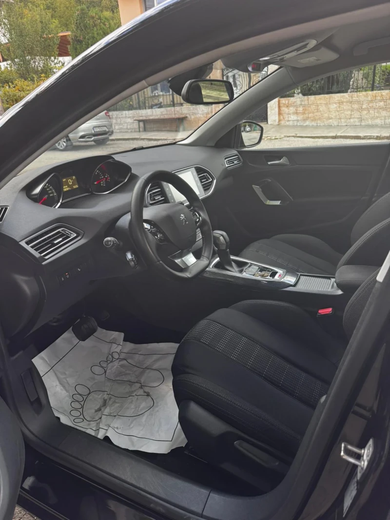 Peugeot 308 1.6 HDI ALLURE, снимка 13 - Автомобили и джипове - 47454951