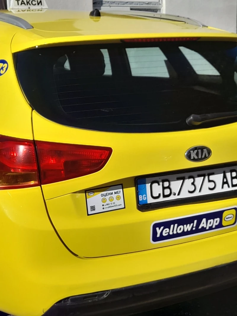 Kia Ceed Газ, снимка 2 - Автомобили и джипове - 47733759