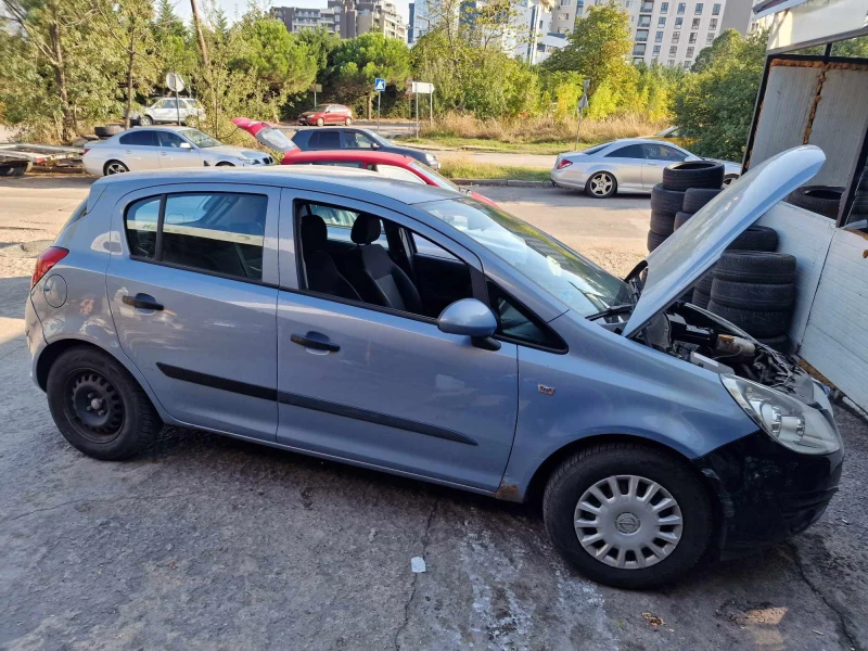 Opel Corsa 1.2, снимка 2 - Автомобили и джипове - 47908405