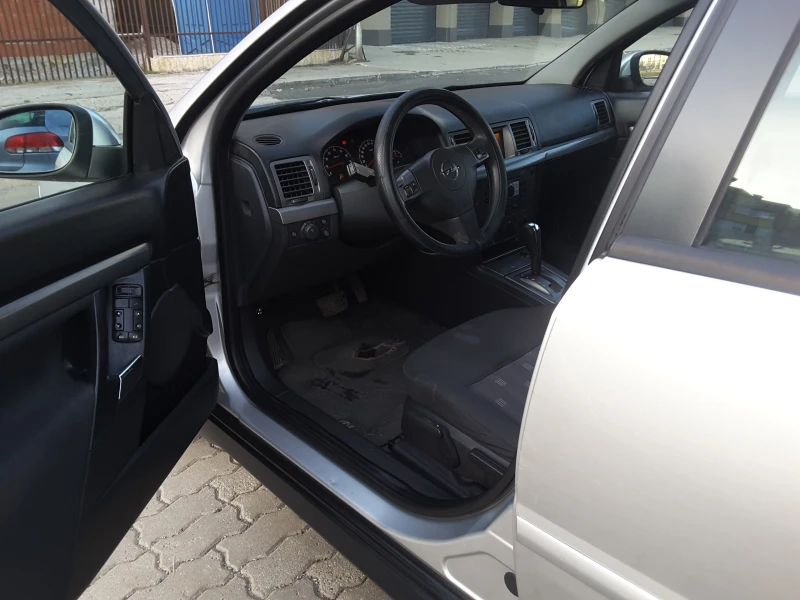 Opel Vectra 2.2i ГАЗ АВТОМАТ, снимка 13 - Автомобили и джипове - 48035222