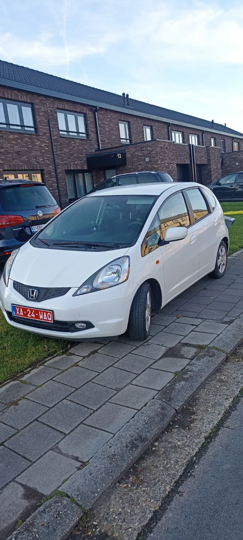 Honda Jazz, снимка 2 - Автомобили и джипове - 48255858