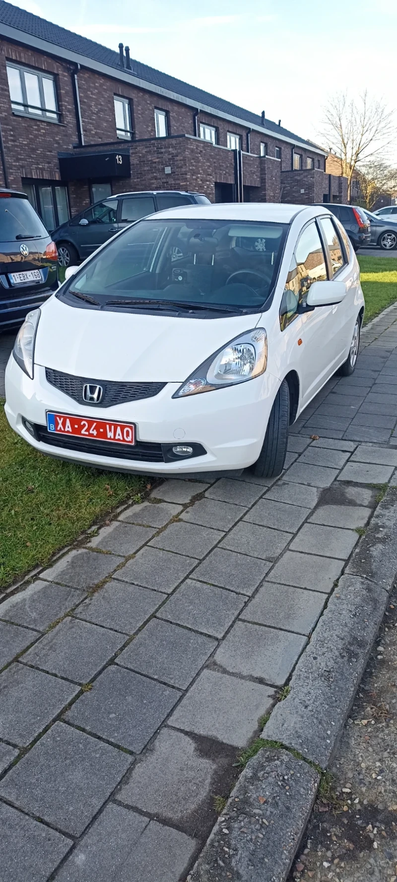 Honda Jazz, снимка 4 - Автомобили и джипове - 48255858