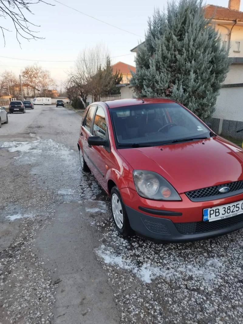 Ford Fiesta 1.4дизел, снимка 7 - Автомобили и джипове - 48349261