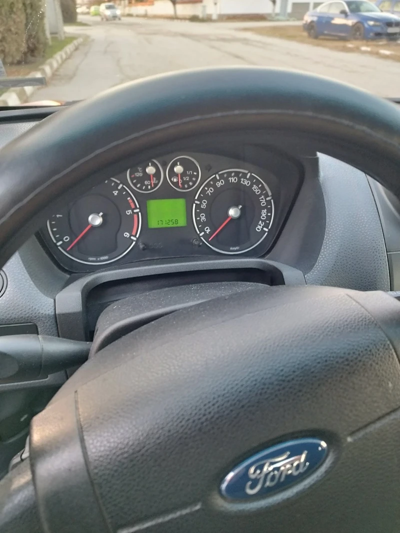 Ford Fiesta 1.4дизел, снимка 9 - Автомобили и джипове - 48349261