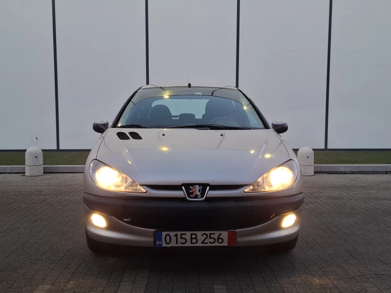 Peugeot 206 1.4(75кс)* * FACELIFT* * * НОВ ВНОС* * * , снимка 12 - Автомобили и джипове - 48619814