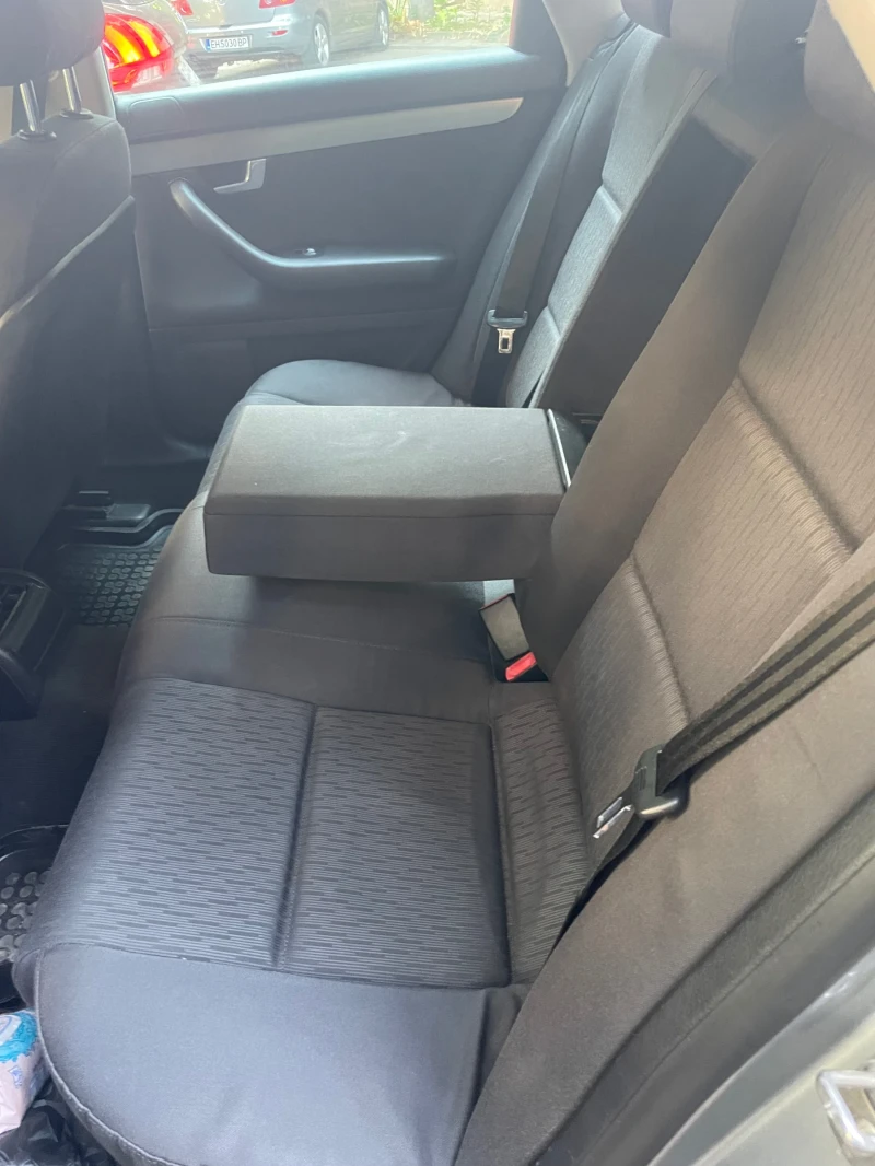 Audi A4 3.0 TDI, снимка 8 - Автомобили и джипове - 51709350