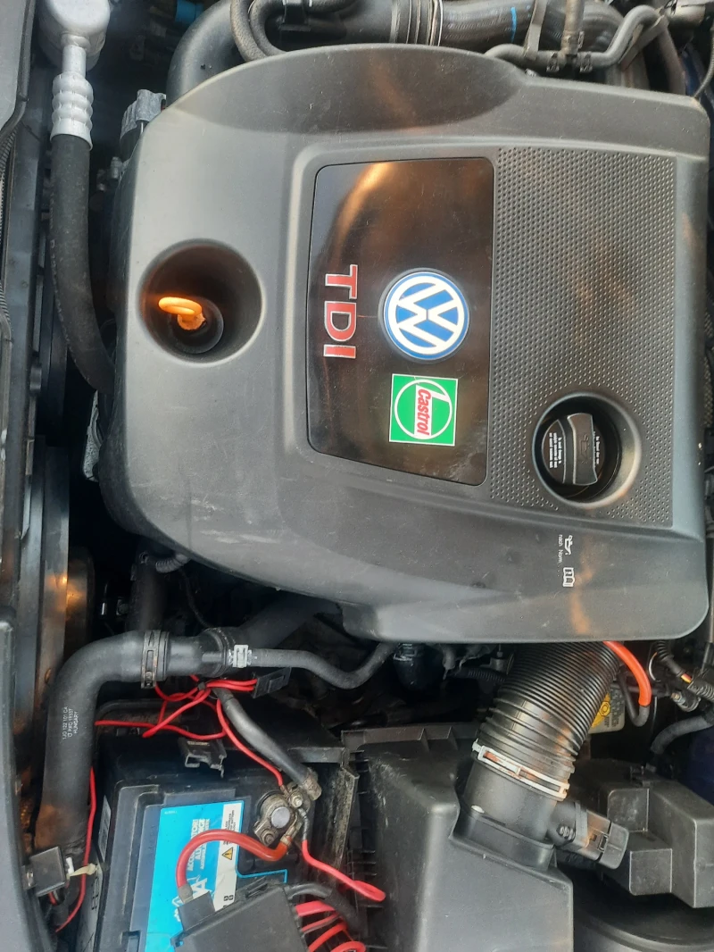 VW Golf 1.9 2003, снимка 5 - Автомобили и джипове - 52711342