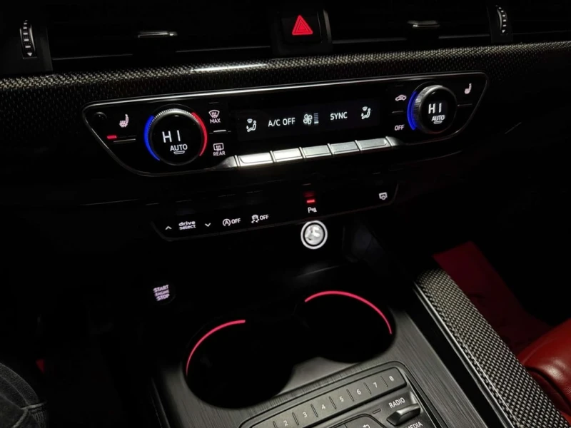 Audi S5 * quattro Prestige, quattro Technik (Canada) * CAR, снимка 17 - Автомобили и джипове - 53088455