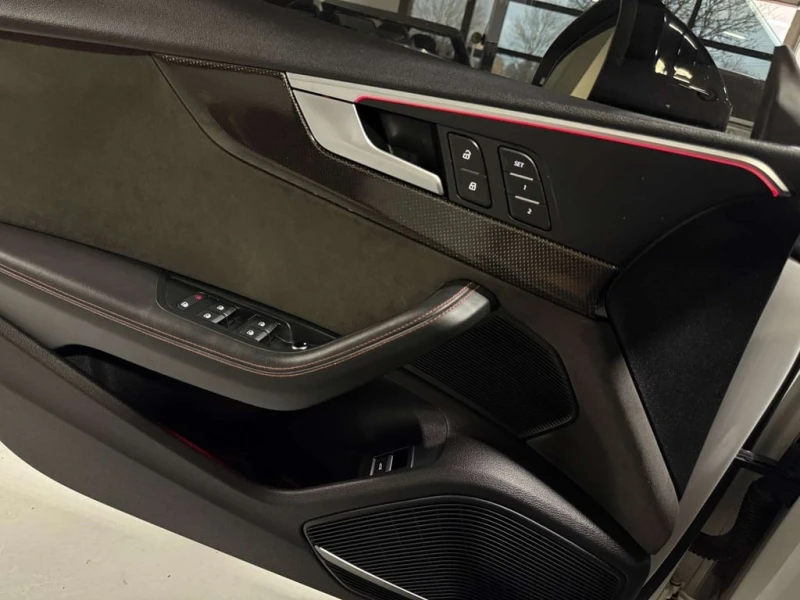 Audi S5 * quattro Prestige, quattro Technik (Canada) * CAR, снимка 16 - Автомобили и джипове - 53088455