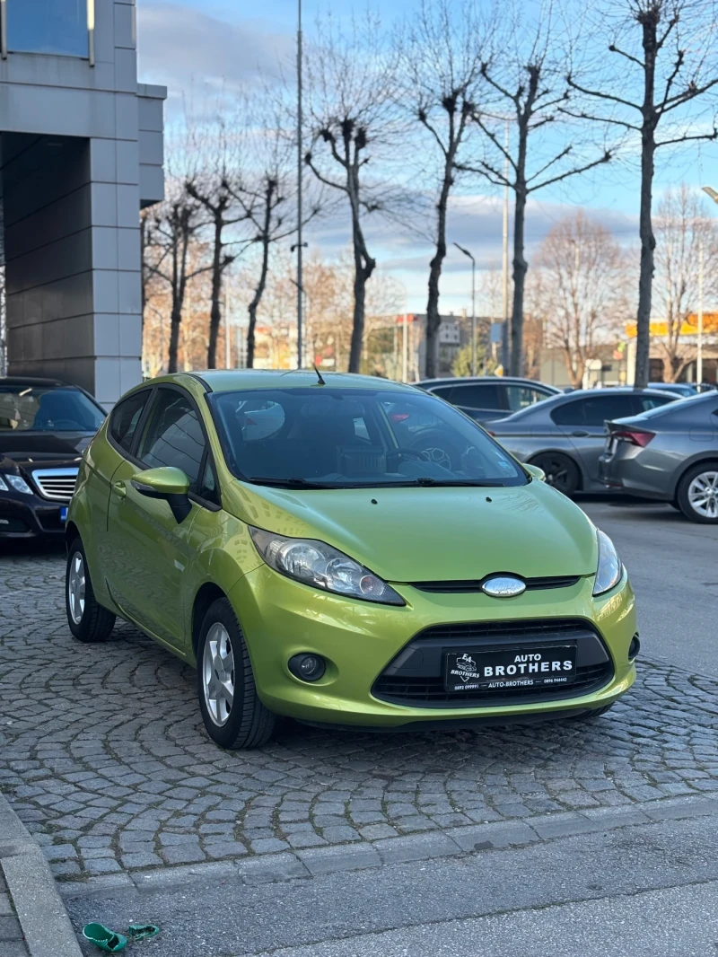 Ford Fiesta 1.25i / Нави / 80.к.с / Мулти волан, снимка 4 - Автомобили и джипове - 53099937