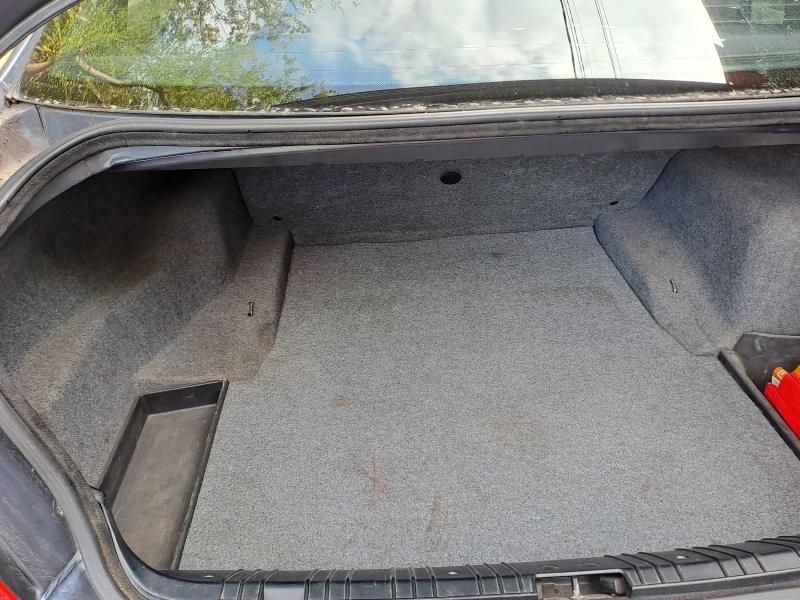 BMW 318 1.8 бензин + газ. За гарнитура глава, снимка 11 - Автомобили и джипове - 53285871