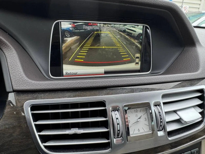 Mercedes-Benz E 300 4MATIC* Автокредит* (Цена до БГ), снимка 8 - Автомобили и джипове - 53407317