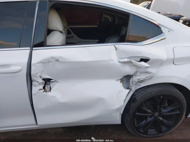 Lexus ES 350 350F Sport, снимка 7 - Автомобили и джипове - 53812773