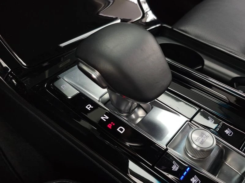 Kia K7 * 3.0* GDI* БЕЗИНЦИДЕНТИ!* 2КЛЮЧА!КРАЙЦЕНАДОБГ!!, снимка 9 - Автомобили и джипове - 55512832