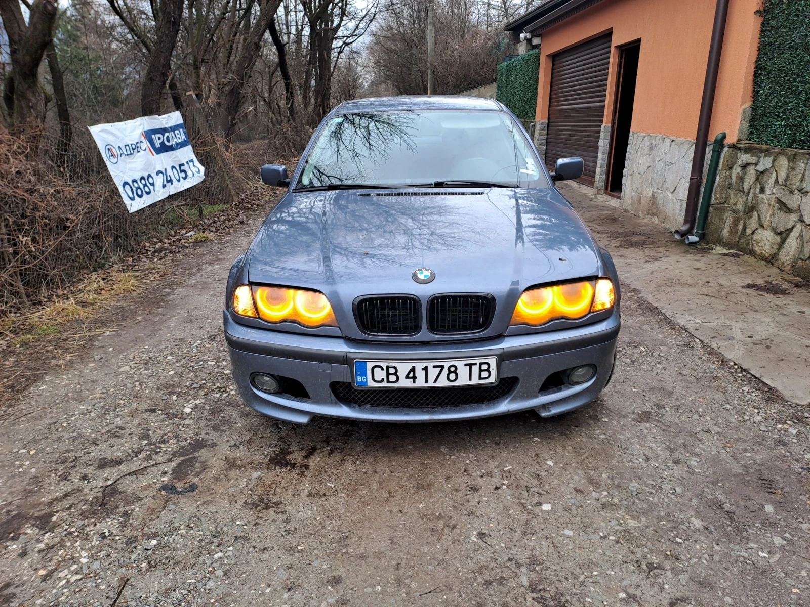 BMW 318 1.8 бензин + газ. За гарнитура глава, снимка 1