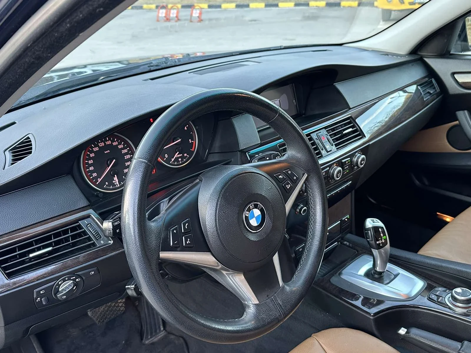 BMW 525 2.5D* FACE* NAVI*  - изображение 8