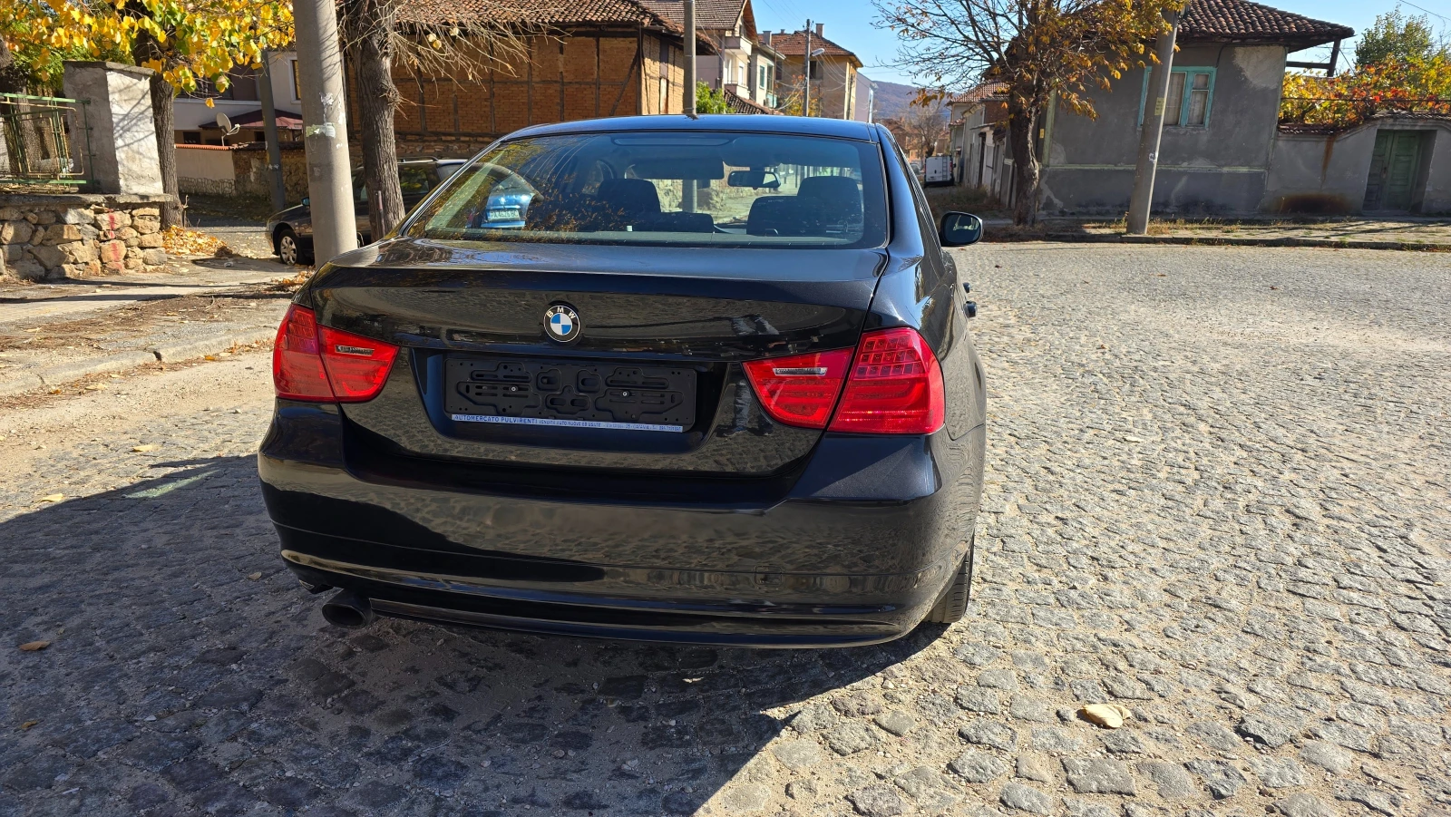 BMW 320  - изображение 8
