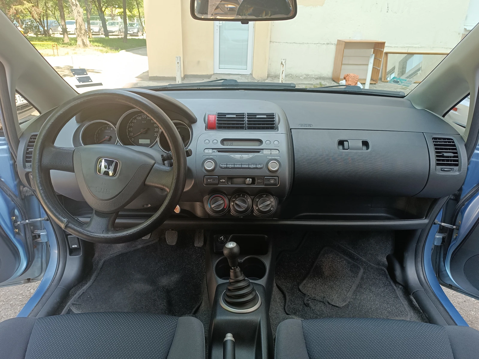 Honda Jazz 1.4 - изображение 10