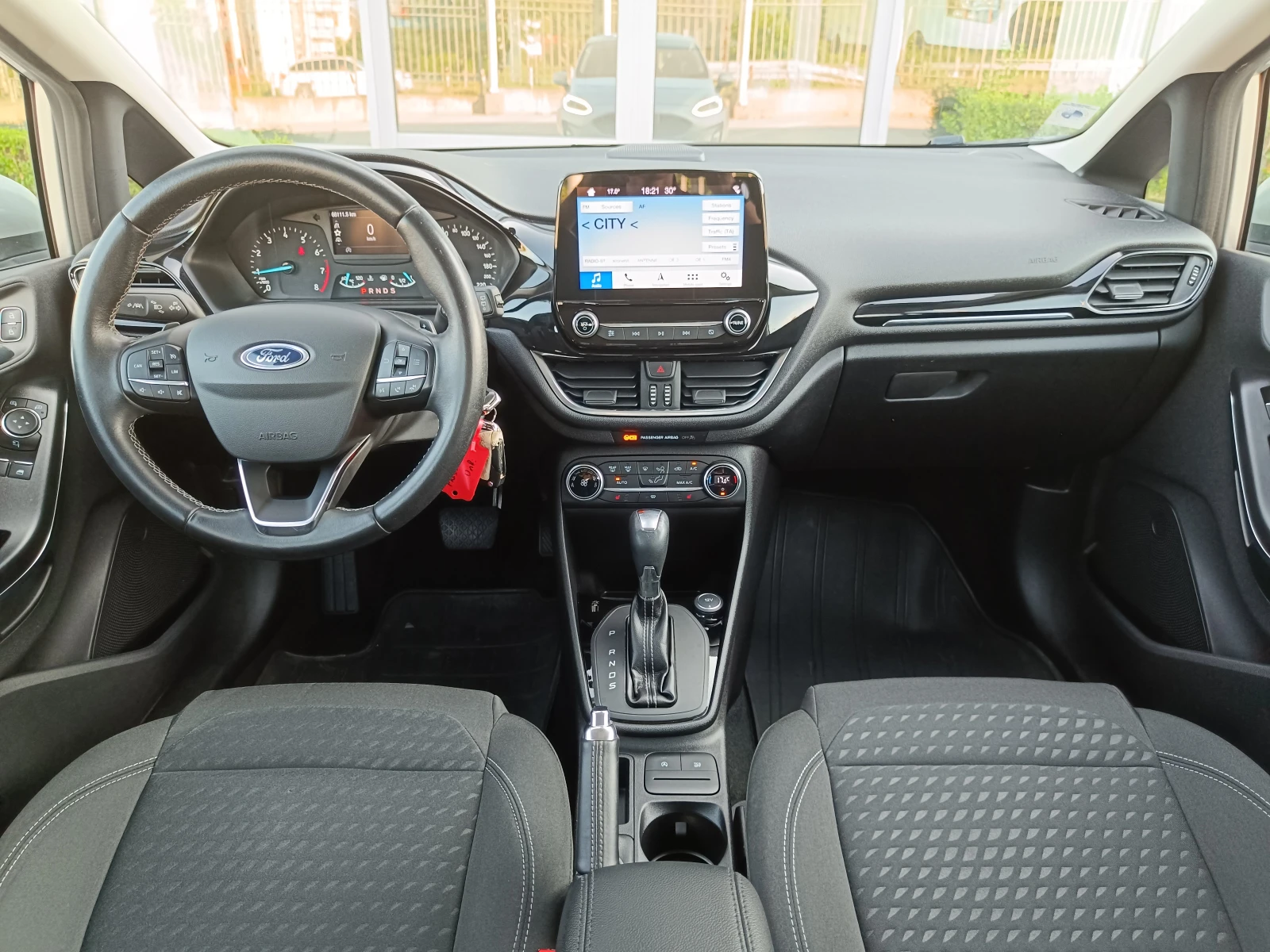 Ford Fiesta Titanium - изображение 10