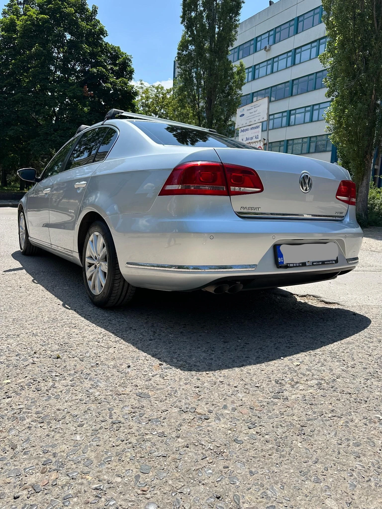VW Passat B7 - изображение 2