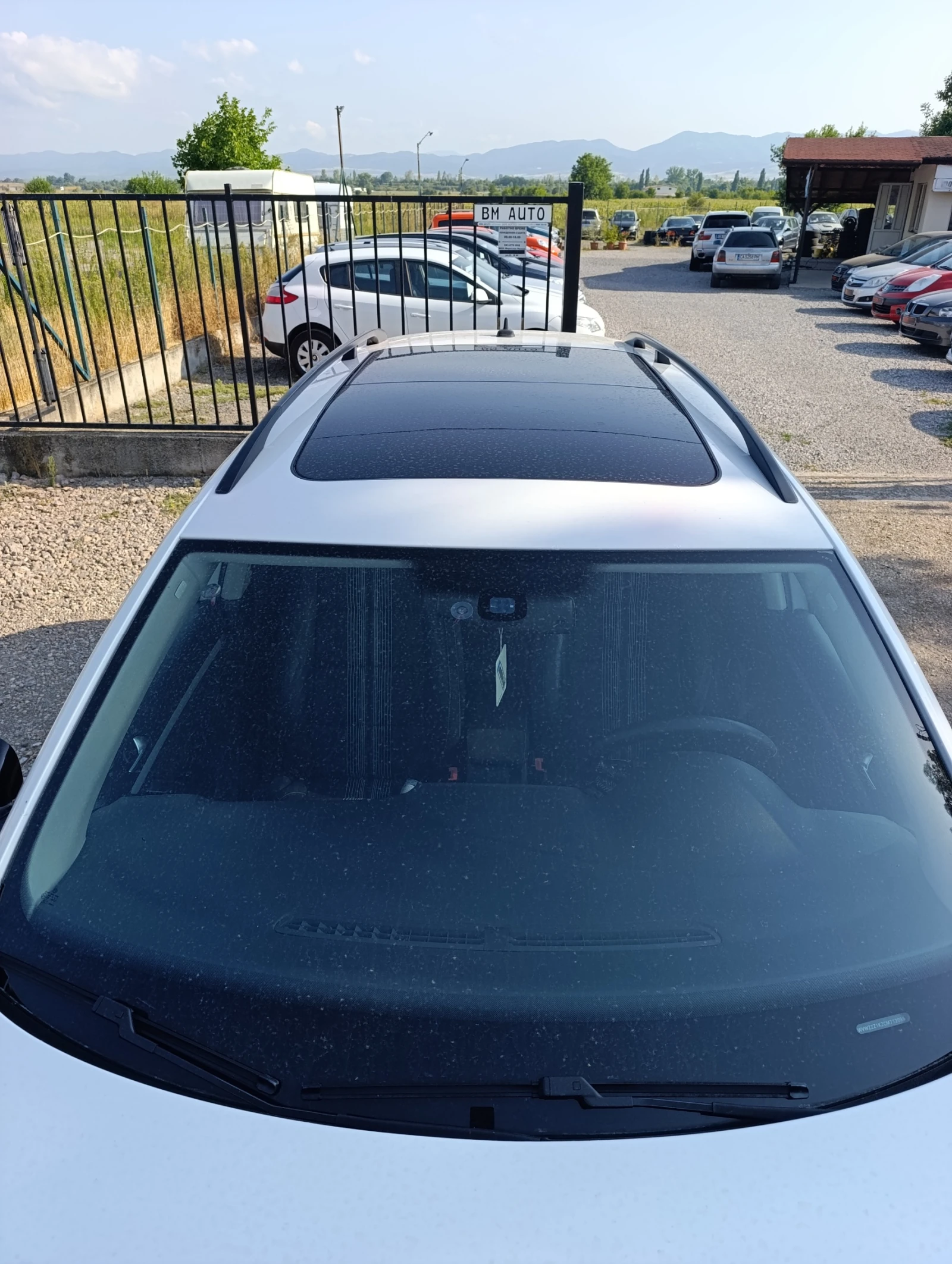 VW Golf 1.6TDi-KEYLESS, NAVY, PANORAMA - изображение 3