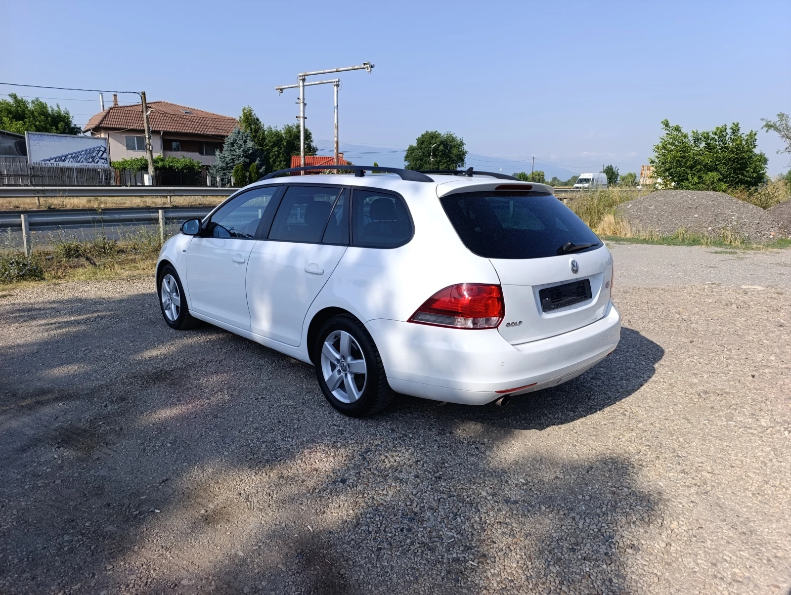 VW Golf 1.6TDi-KEYLESS, NAVY, PANORAMA - изображение 6