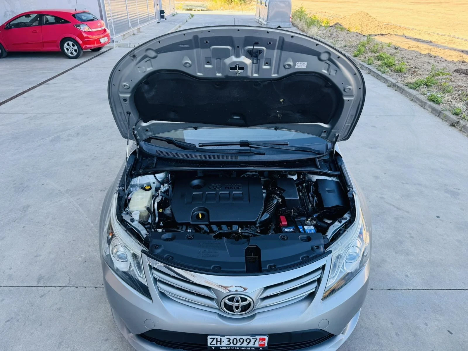 Toyota Avensis 2.0 FACE Automat - изображение 9