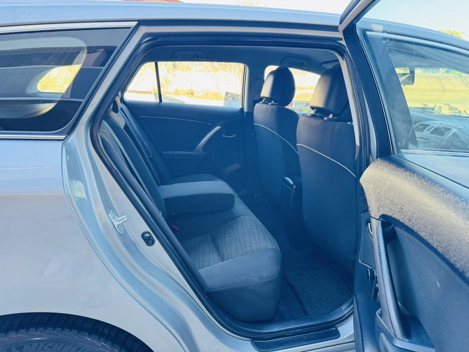 Toyota Avensis 2.0 FACE Automat - изображение 5