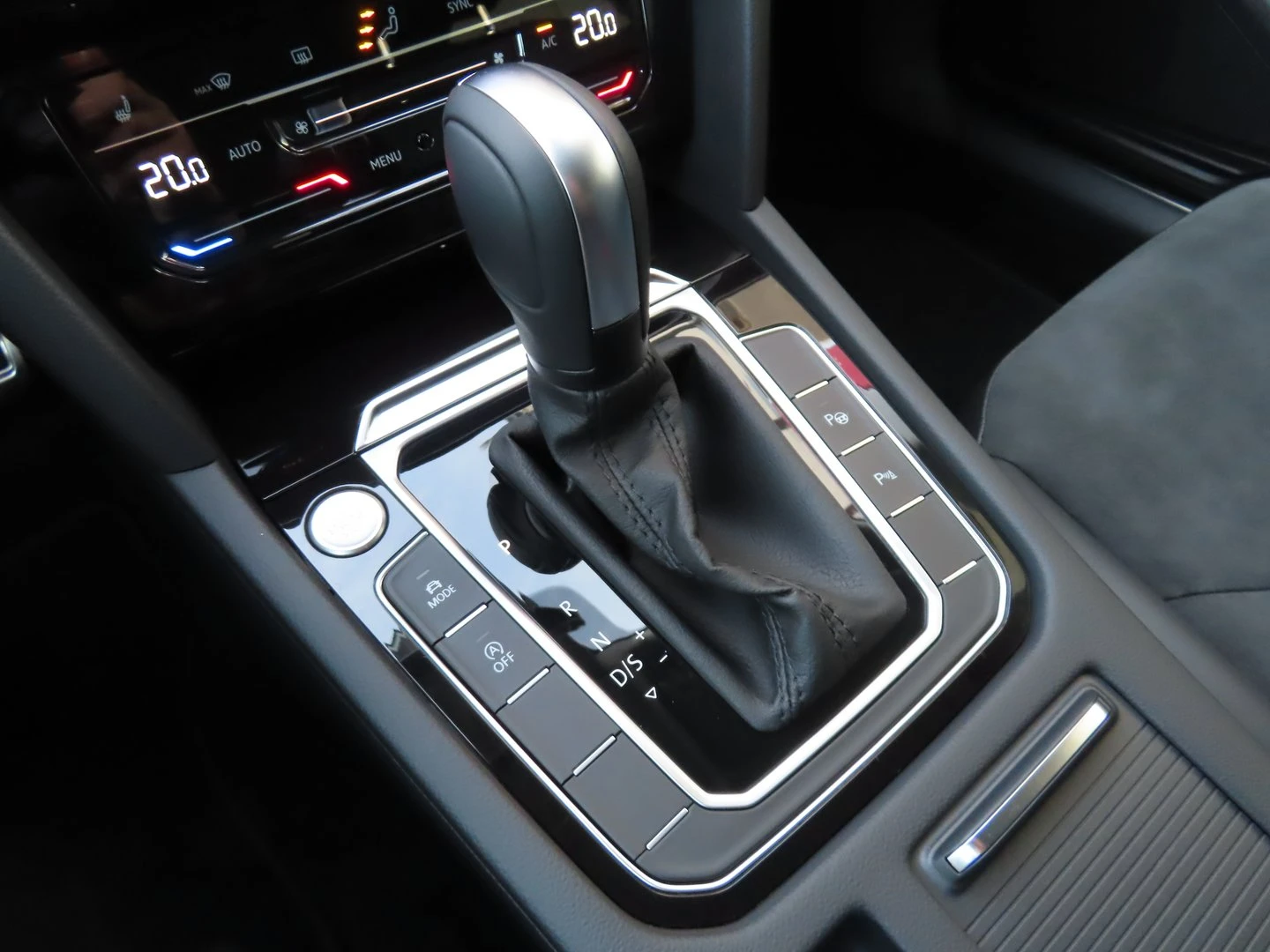 VW Arteon Elegance 2.0 TSI OPF DSG | Mobile.bg   11