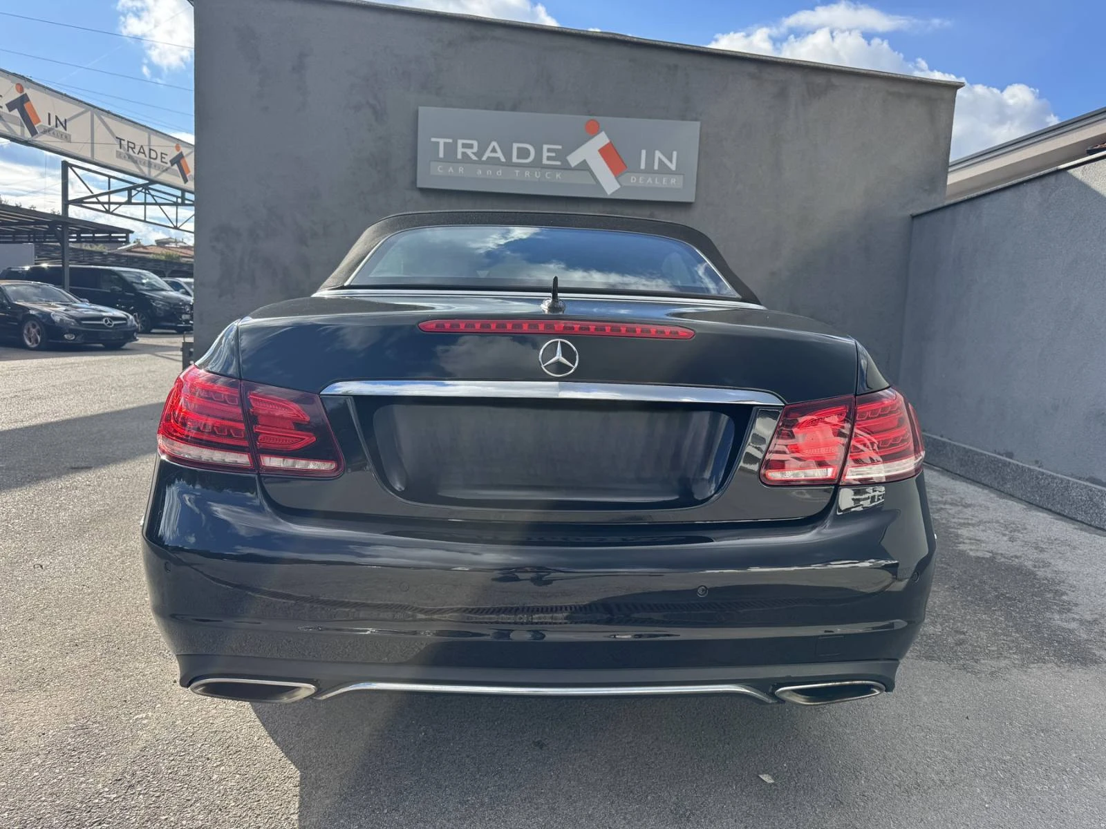 Mercedes-Benz E 200 CABRIO - изображение 5