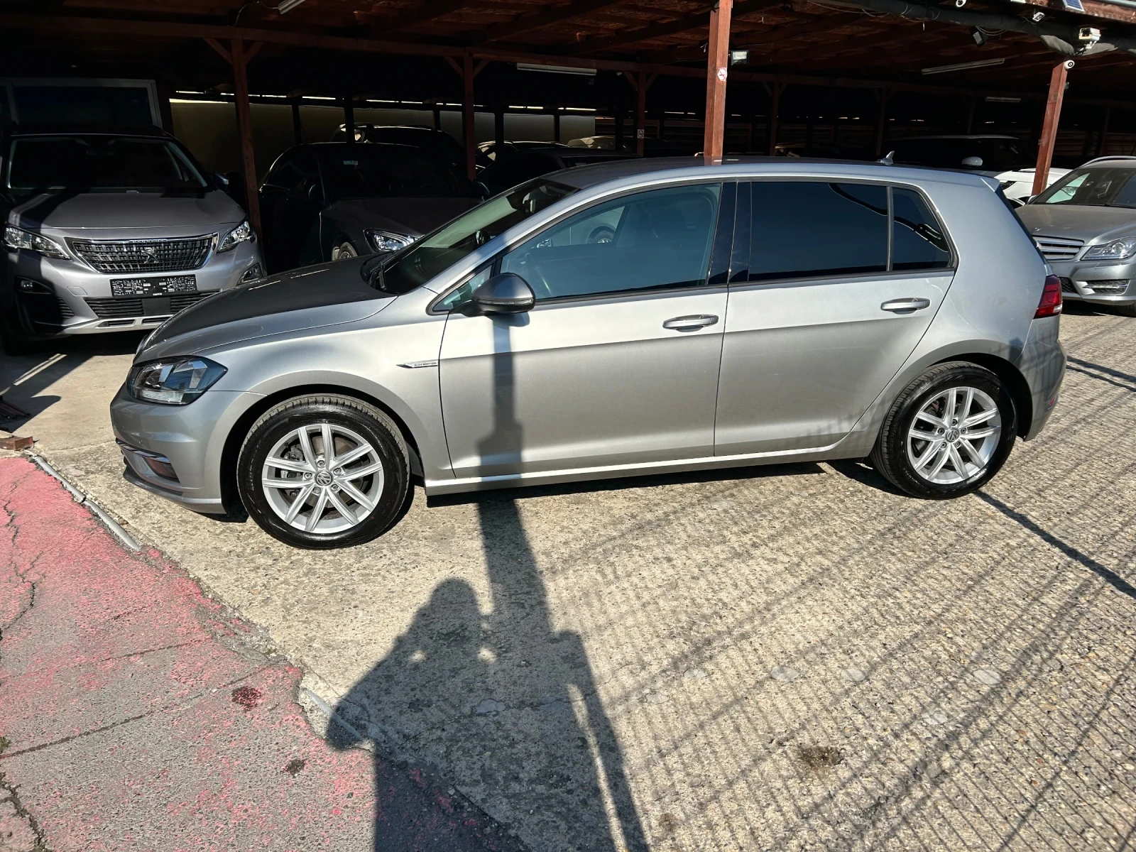 VW Golf 1.5TGI DSG 163000км - изображение 2