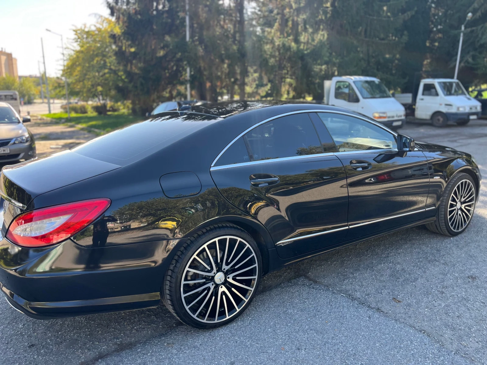 Mercedes-Benz CLS 350 3.5CDI 265к.с.7G+ 4MATIC  - изображение 3