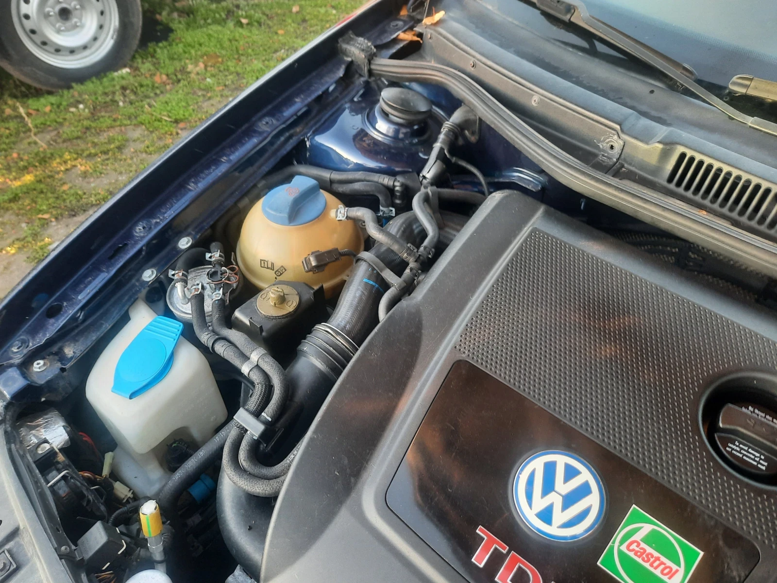 VW Golf 1.9 2003 - изображение 7