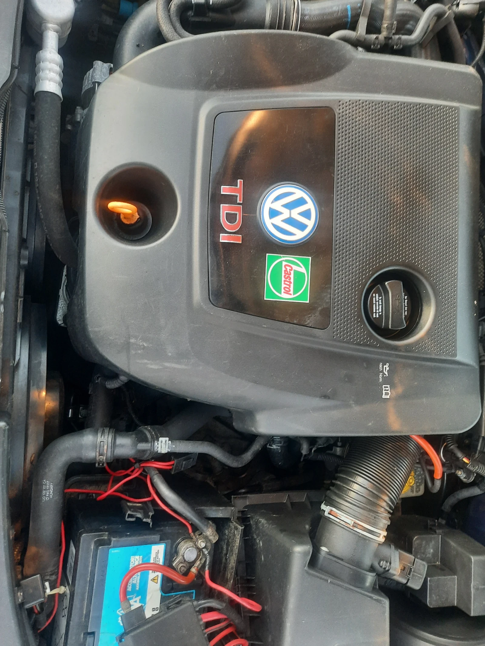 VW Golf 1.9 2003 - изображение 5