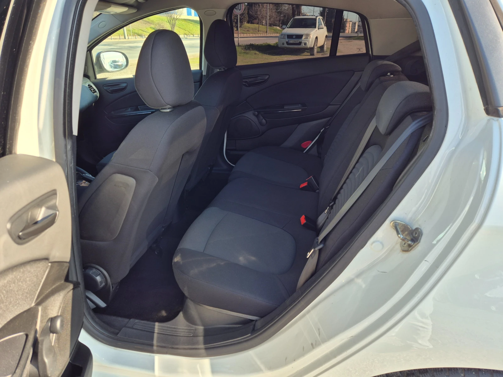 Fiat Bravo 1.4i, снимка 12 - Автомобили и джипове - 53743056