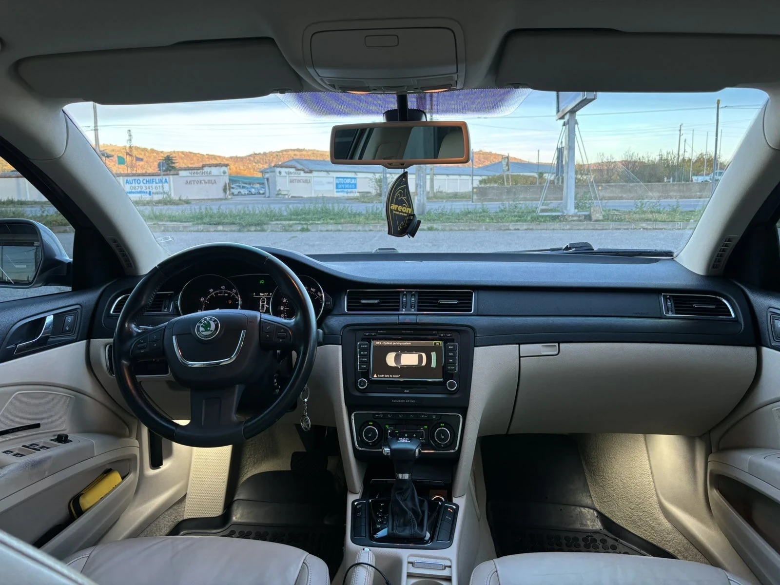 Skoda Superb 3.6 VR6 4x4 DSG, снимка 3 - Автомобили и джипове - 53887779