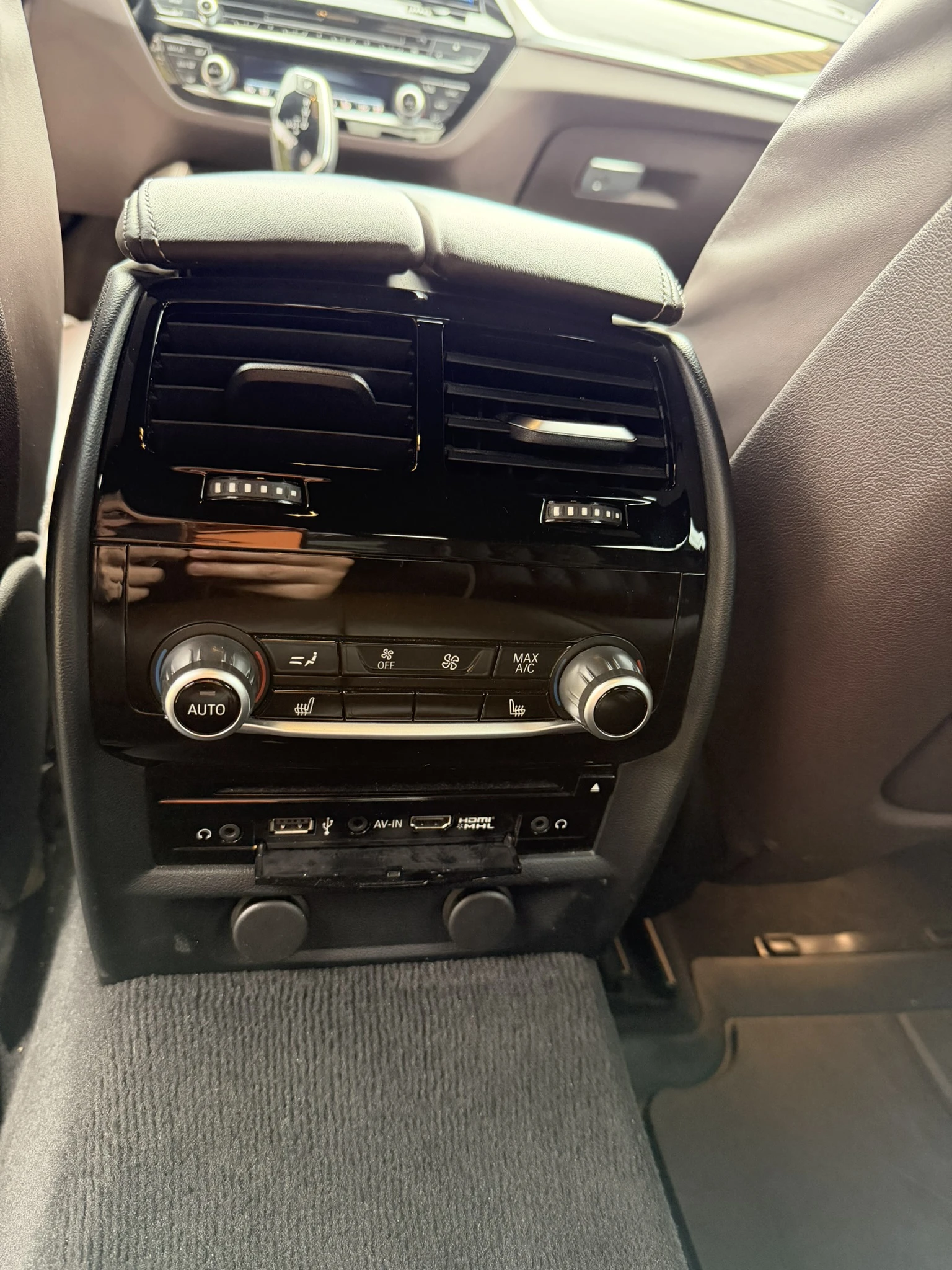 BMW 6 GT 640xd, снимка 12 - Автомобили и джипове - 54017355