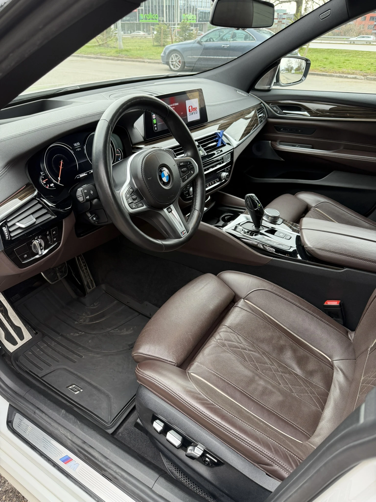 BMW 6 GT 640xd, снимка 6 - Автомобили и джипове - 54017355