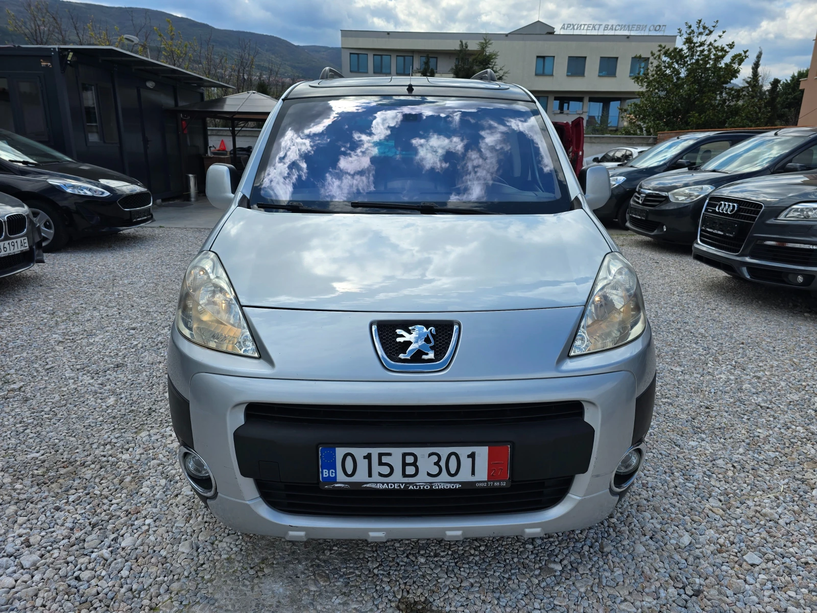Peugeot Partner TEPEE 1.6HDI, снимка 6 - Автомобили и джипове - 54150253