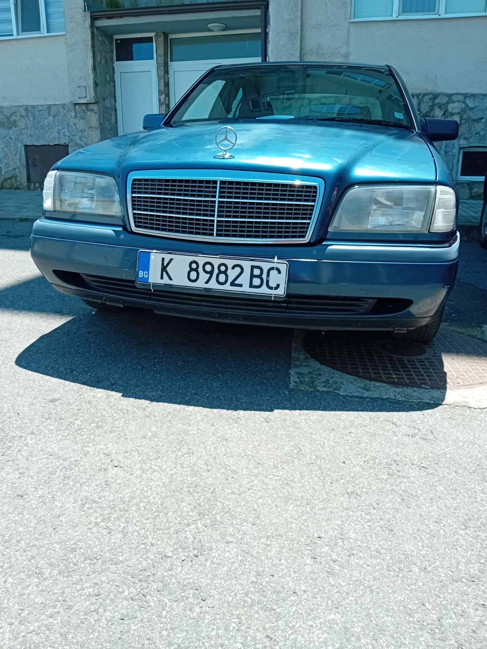 Mercedes-Benz C 180, снимка 7 - Автомобили и джипове - 54825803