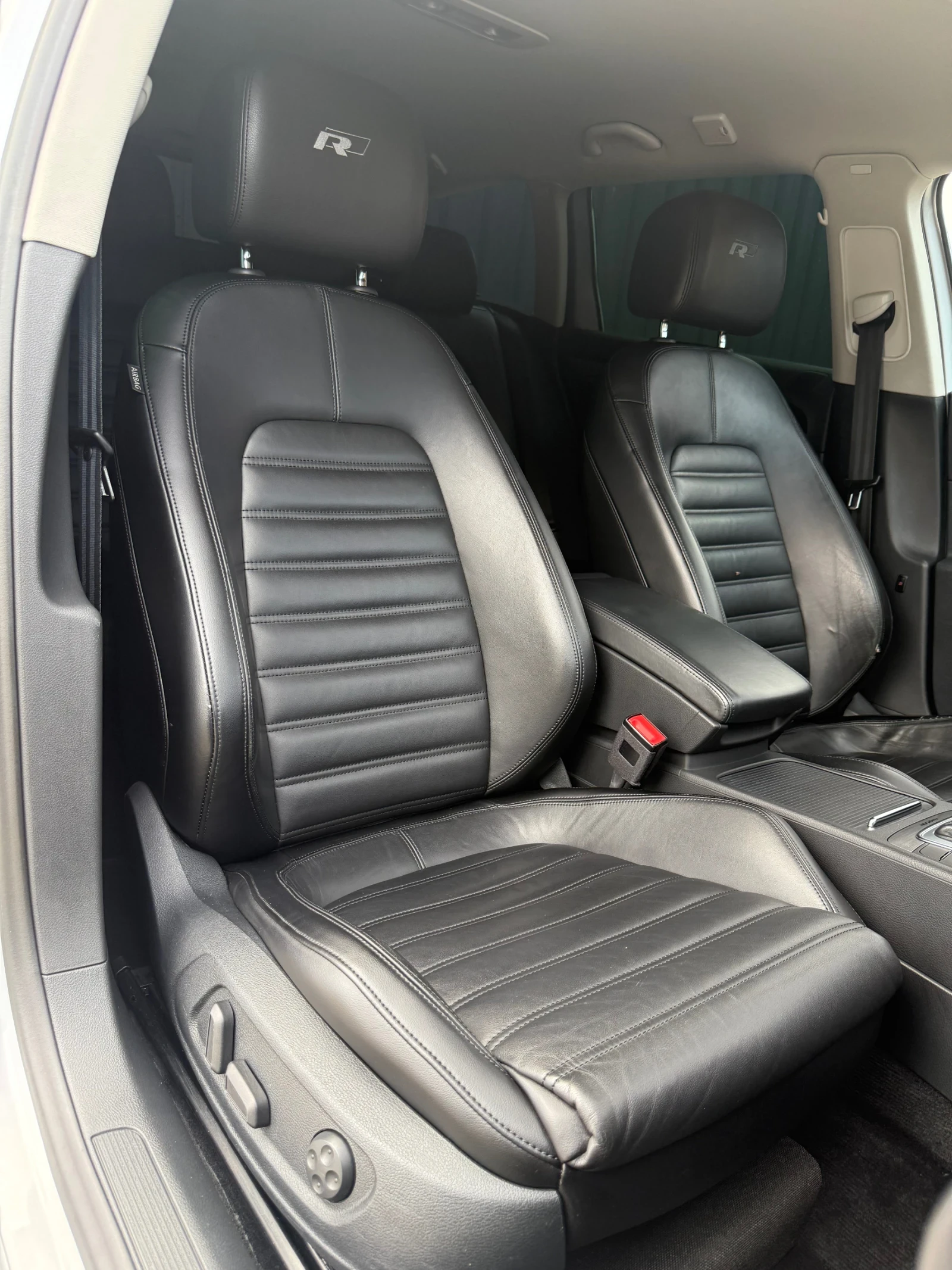 VW Passat R-LINE 4-MOTION DSG , снимка 13 - Автомобили и джипове - 54870238